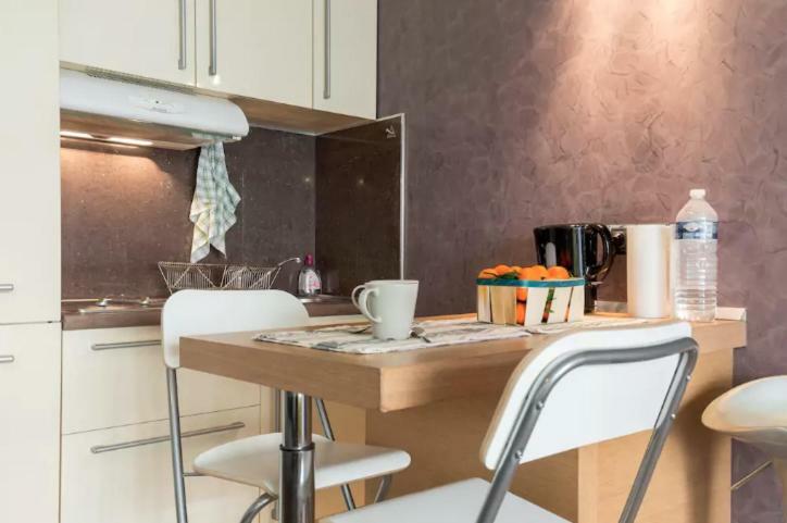 Quiet Studio With A Big Balcony Nizza Esterno foto