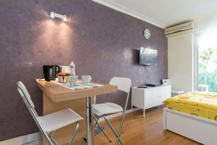 Quiet Studio With A Big Balcony Nizza Esterno foto